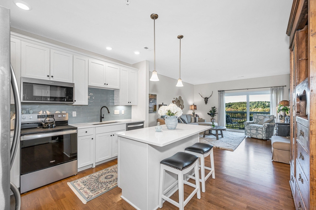 3112 Peters Farm Way 112