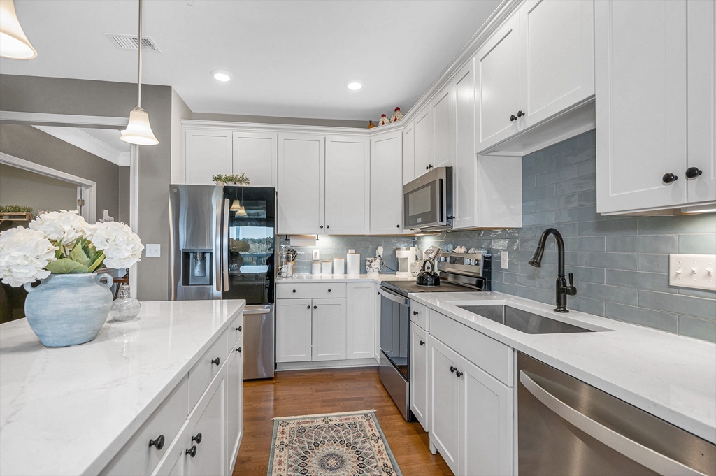 3112 Peters Farm Way 112