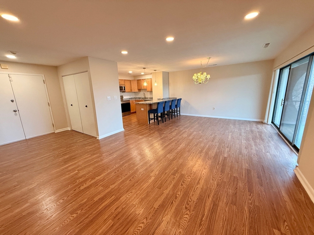 1006 Paradise Rd N-3-R