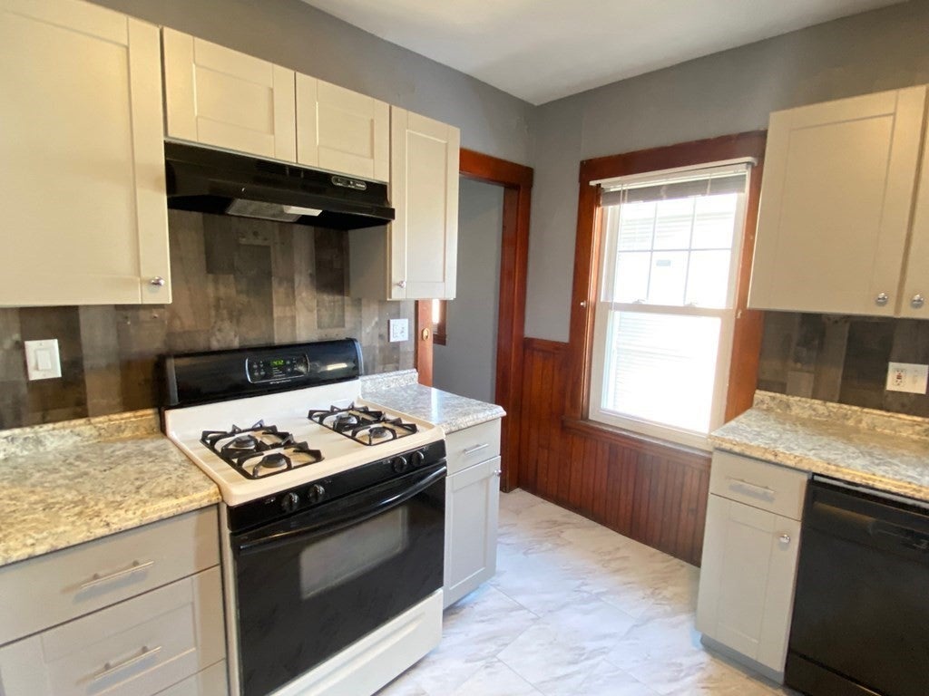 1111 Fellsway #2, Malden, MA Photo #20