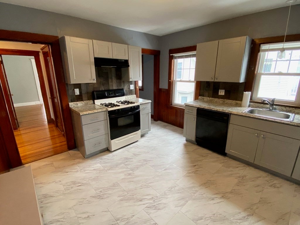 1111 Fellsway #2, Malden, MA Photo #2