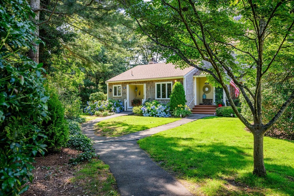 Photo of 241 Seaward Bend, Falmouth, MA 02536 (MLS # 73555602)