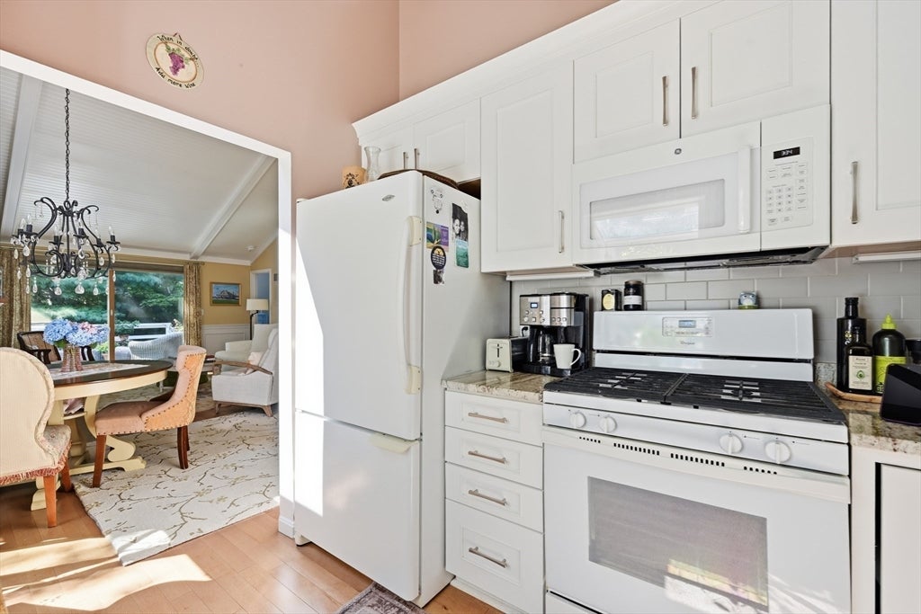 241 Seaward Bend, Falmouth, MA Photo #13