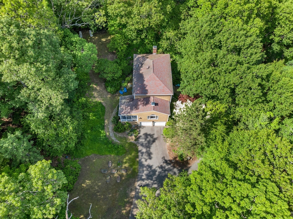 180 Mellen St