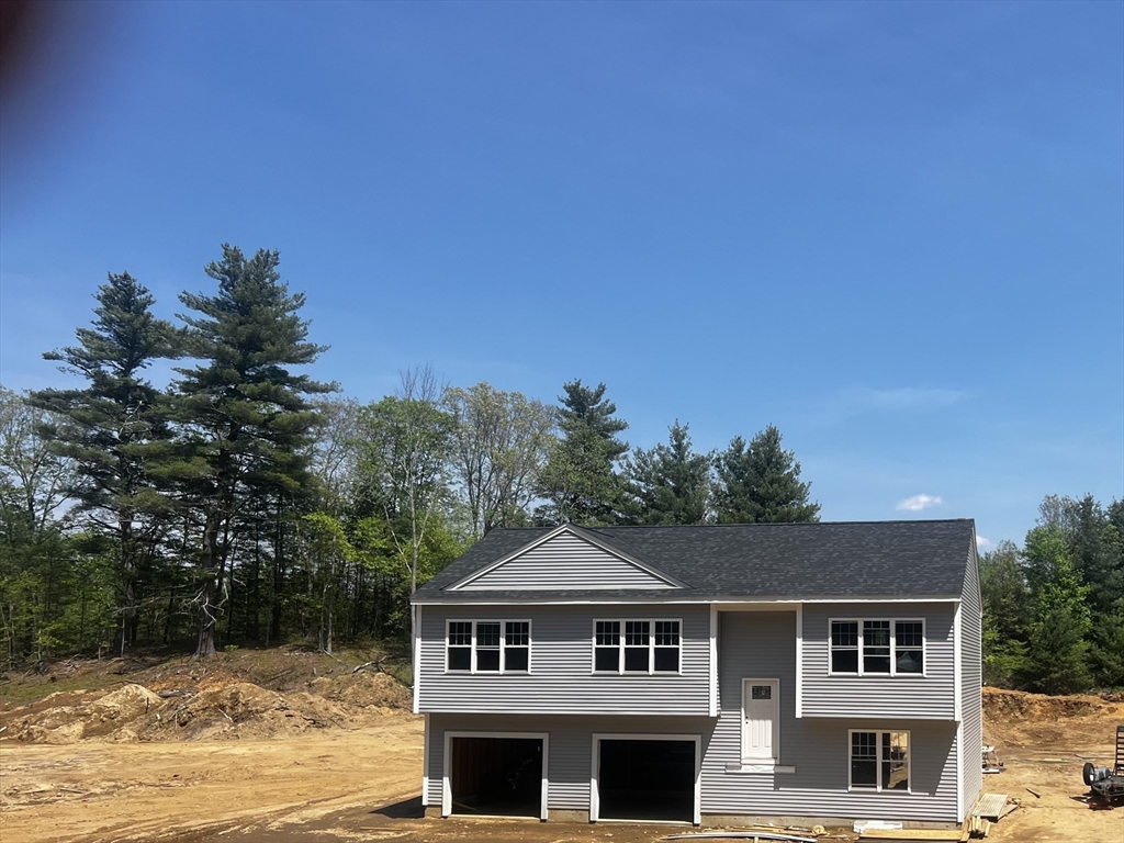 940 Old West Brookfield Rd