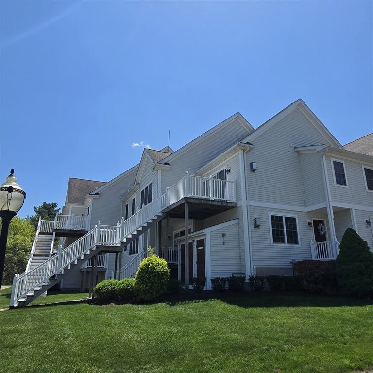 521 Hampton Way 521