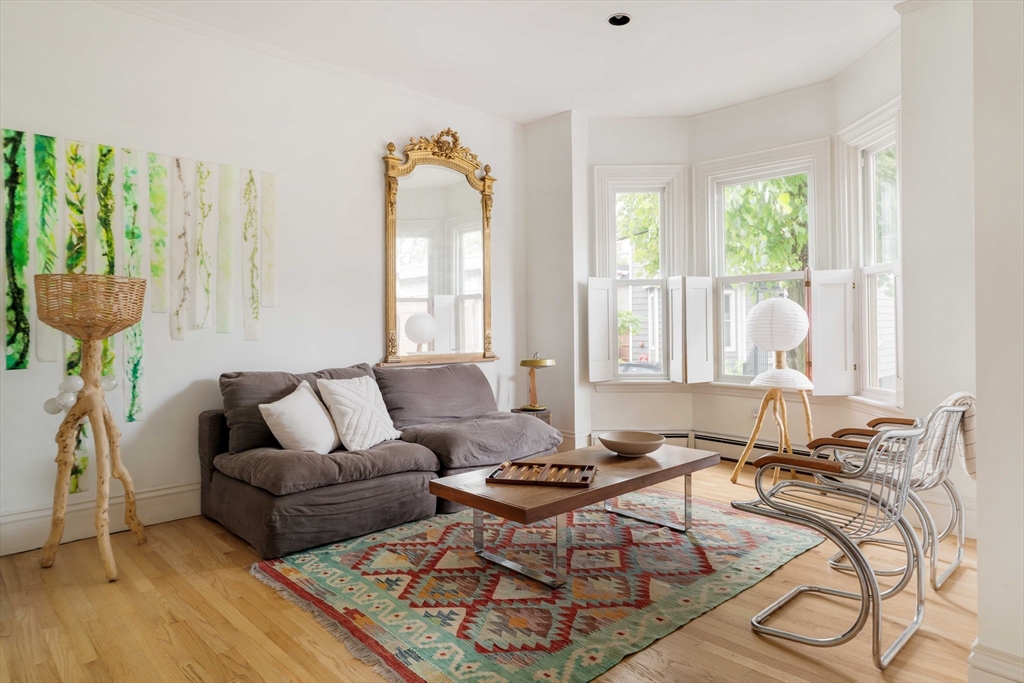 8 Oak Street 8