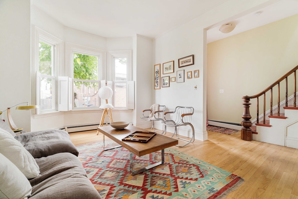 8 Oak Street 8