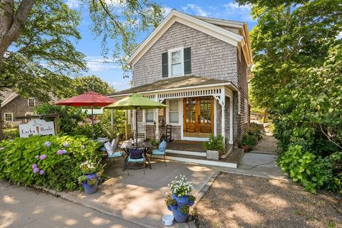 Photo of 218 Upper Main Street, Edgartown, MA 02539 (MLS # 73490033)