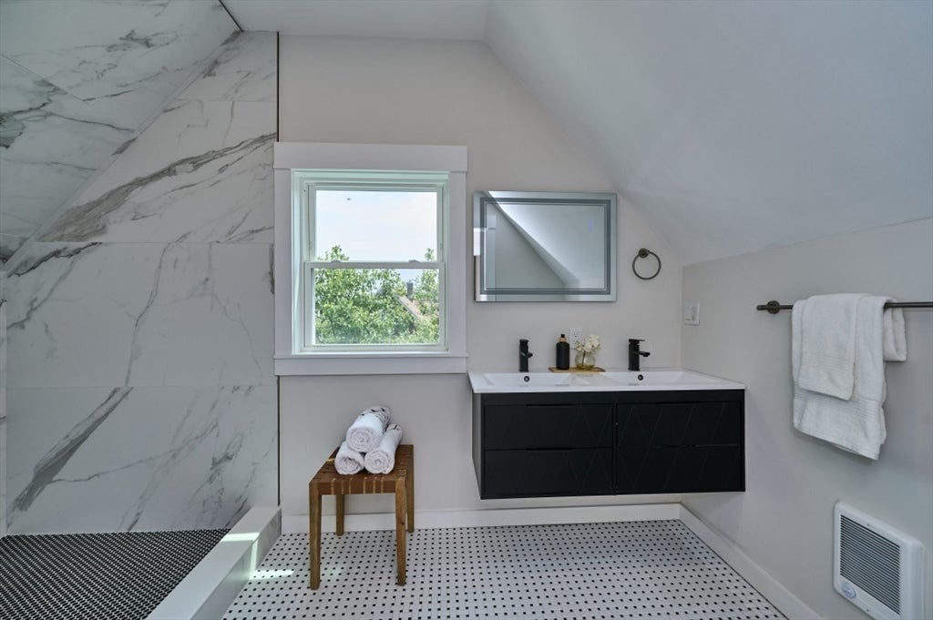 17 Macarthur Street, Somerville, MA, 17 Macarthur Street, Somerville, MA Photo #16