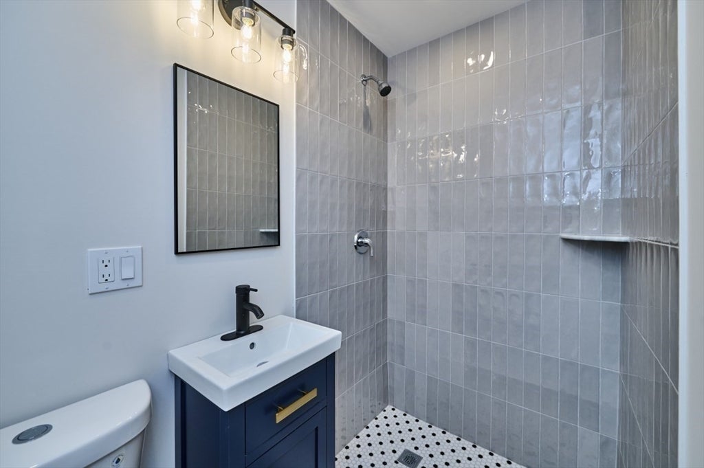 17 Macarthur Street, Somerville, MA, 17 Macarthur Street, Somerville, MA Photo #25