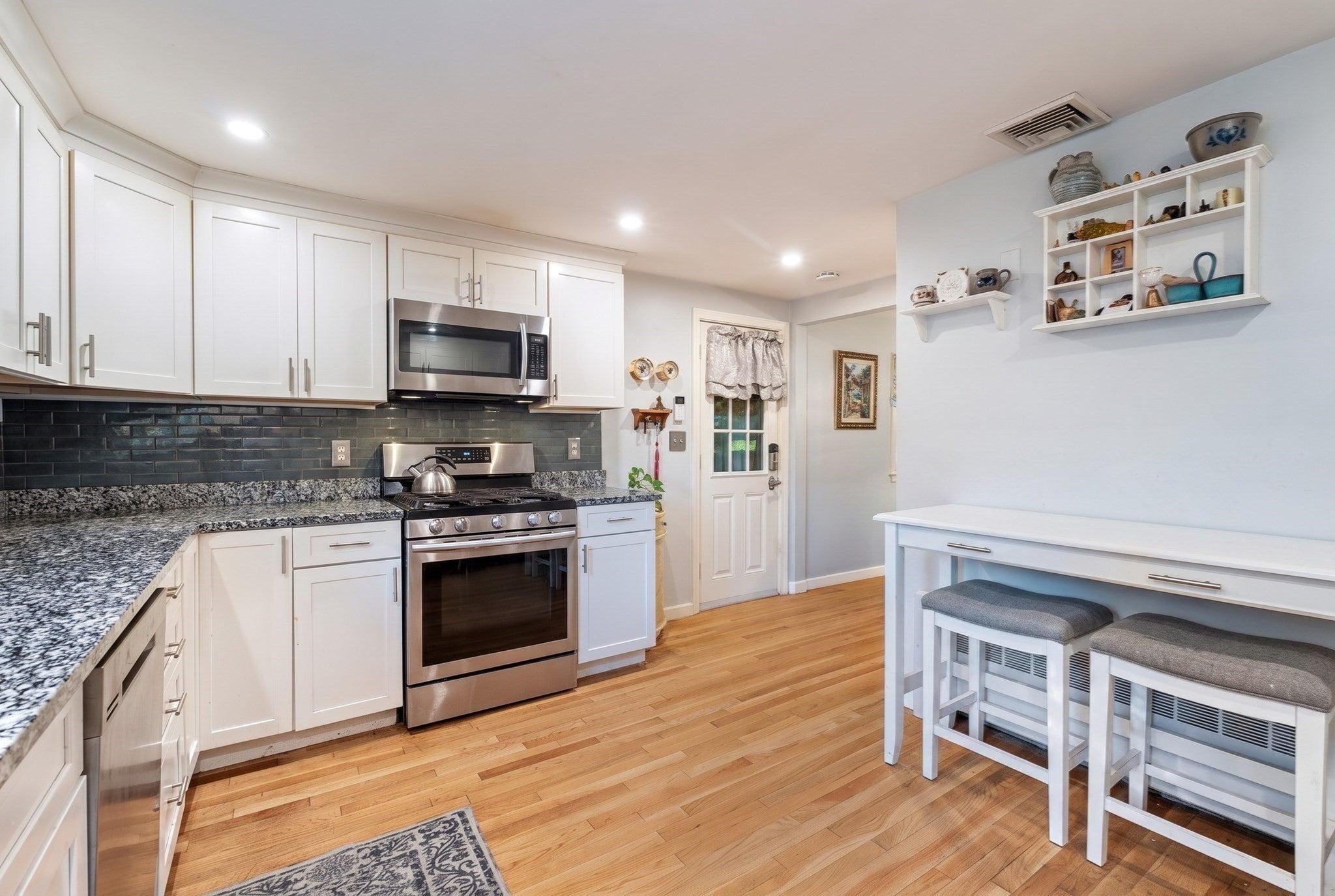 314 Highland St, Hamilton, MA Photo #10