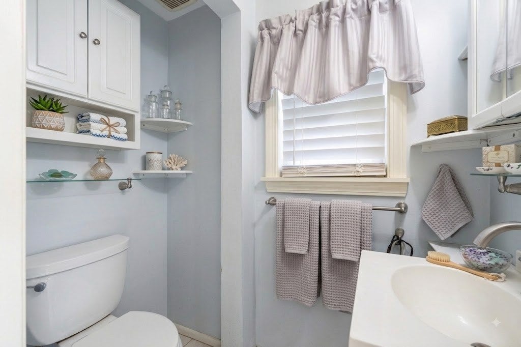 314 Highland St, Hamilton, MA Photo #12
