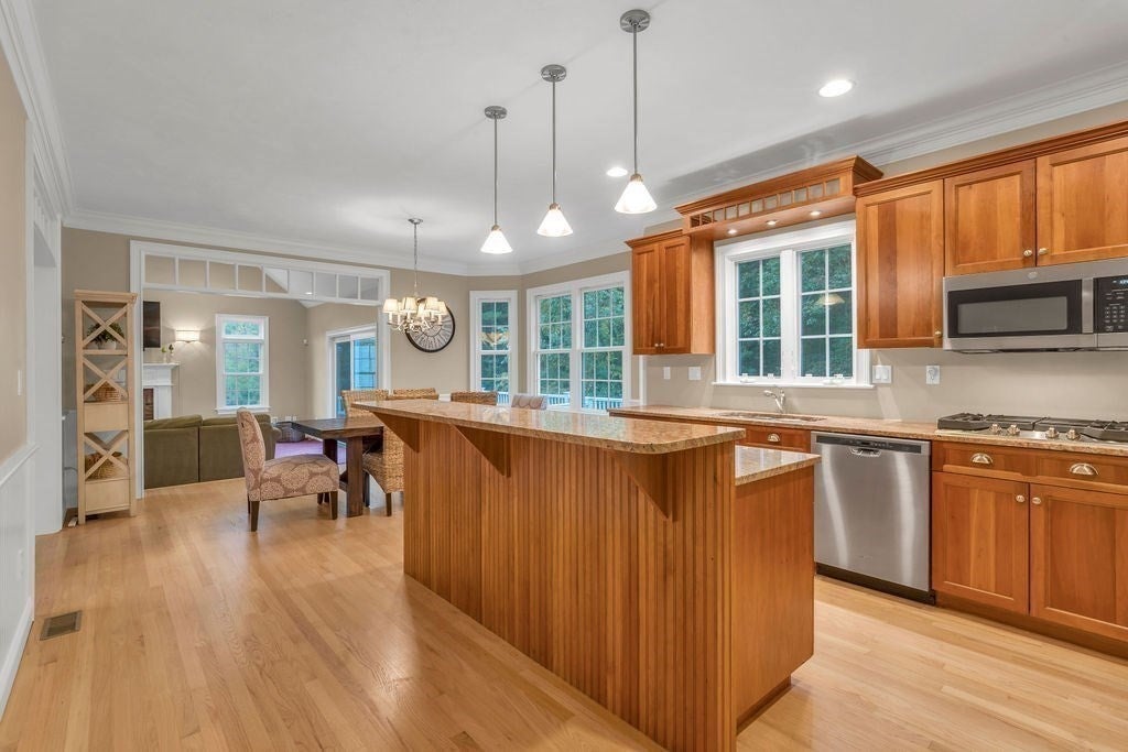 31 Forest St, Hanover, MA, 31 Forest St, Hanover, MA Photo #8