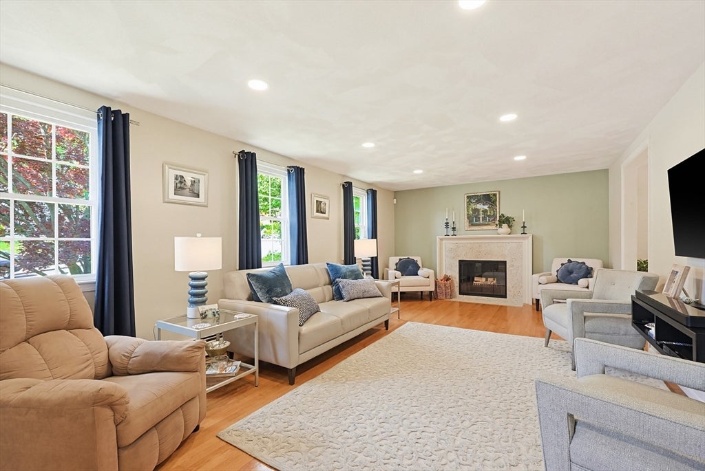 15 Calvin Road, North Attleboro, MA Photo #12