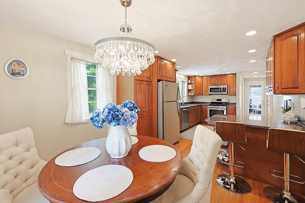 15 Calvin Road, North Attleboro, MA Photo #10