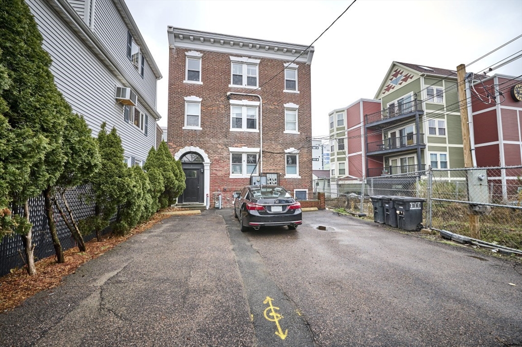 6 Bedford St Units 1f,3r&3f ST, Somerville, MA, 6 Bedford St Units 1f,3r&3f ST, Somerville, MA Photo #1