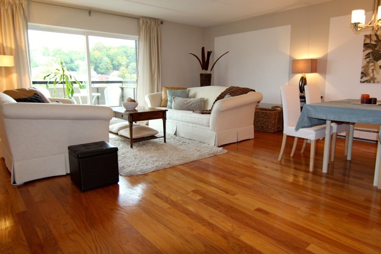 32 Whites Ave F-7706