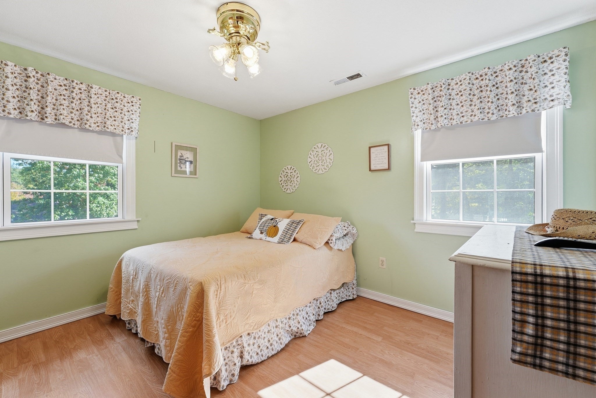 180 Christopher Terrace, West Springfield, MA, 180 Christopher Terrace, West Springfield, MA Photo #16