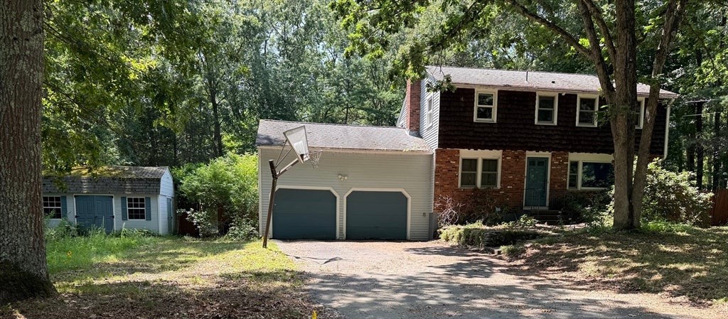 17 Pondview Rd, Sudbury, MA Photo #2