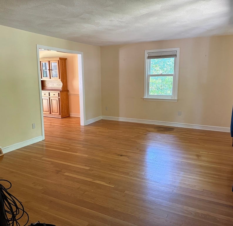 17 Pondview Rd, Sudbury, MA Photo #8