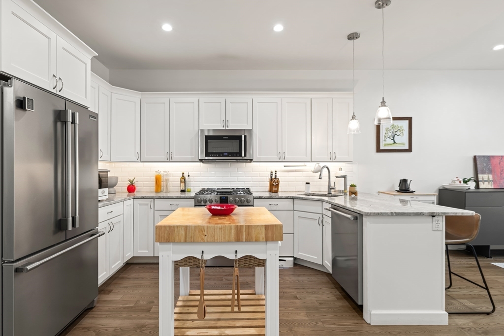 9 Independence Ave 307