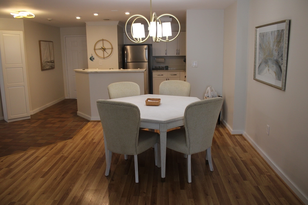 150 Lynnway 105