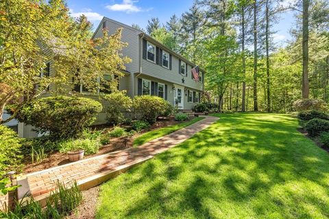 23 Fletcher St Foxboro MA 02035