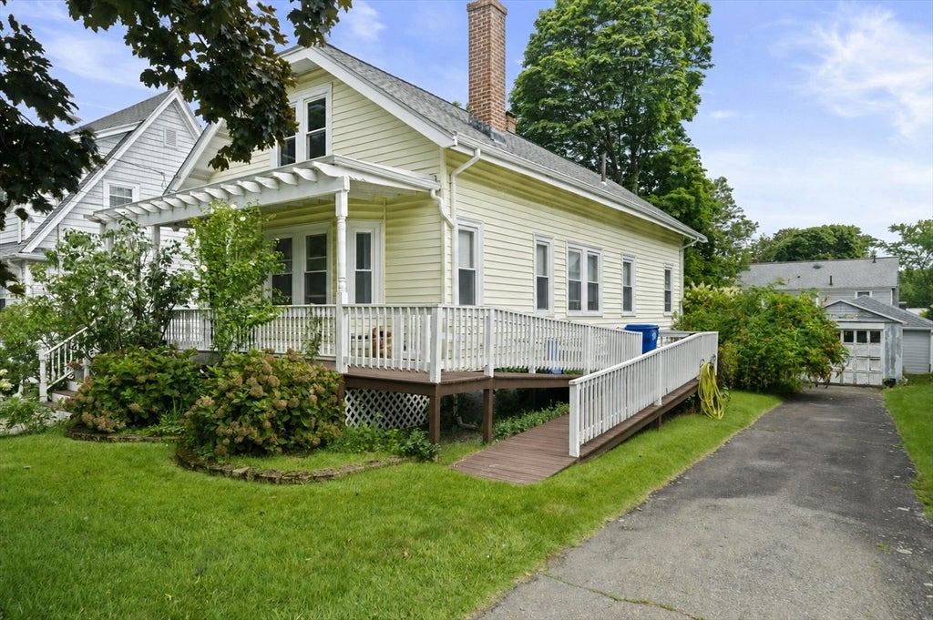 20 Fairbanks Rd, Milton, MA, 20 Fairbanks Rd, Milton, MA Photo #2