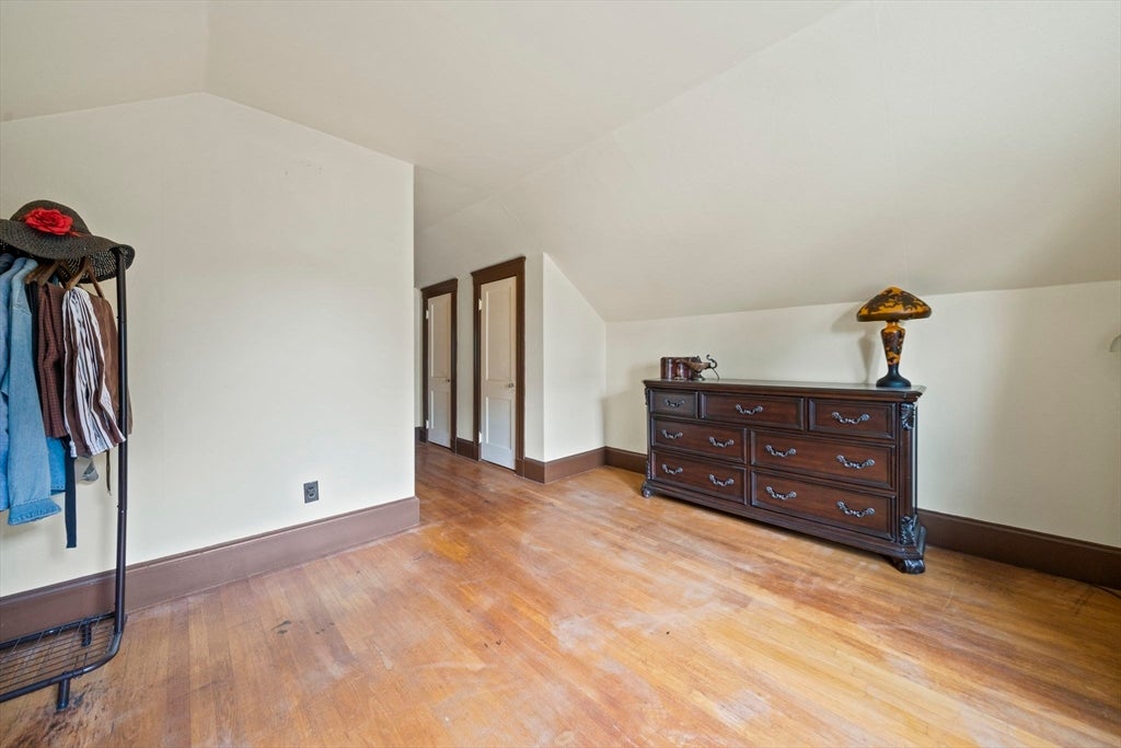 20 Fairbanks Rd, Milton, MA, 20 Fairbanks Rd, Milton, MA Photo #21