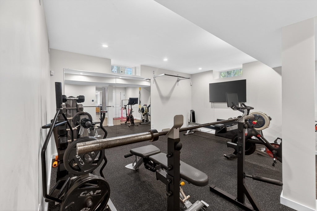 377 Walnut St, Newton, MA, 377 Walnut St, Newton, MA Photo #26