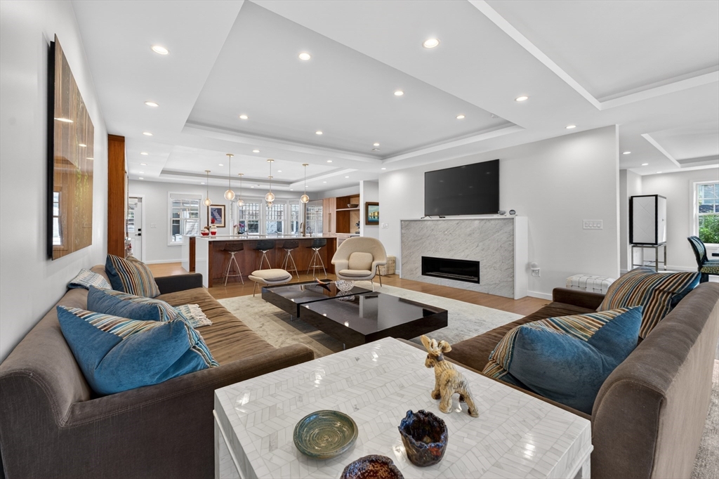 377 Walnut St, Newton, MA, 377 Walnut St, Newton, MA Photo #8