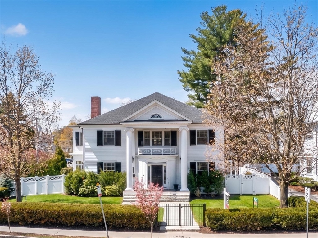 377 Walnut St, Newton, MA, 377 Walnut St, Newton, MA Photo #1