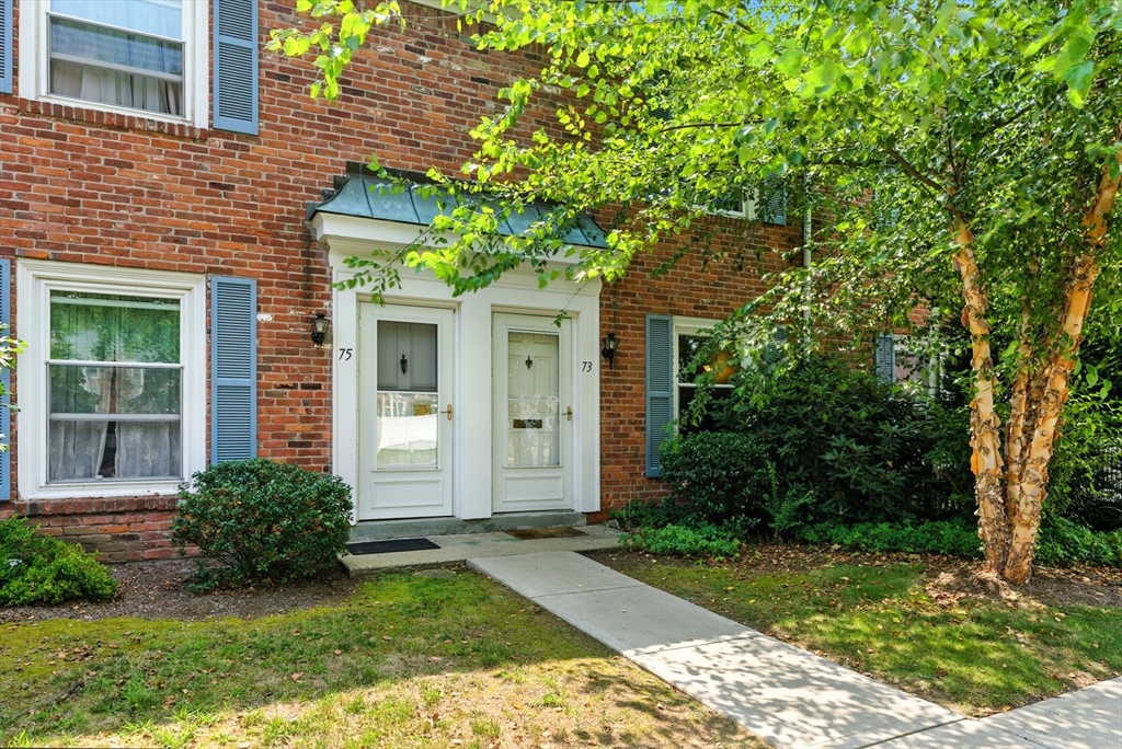 73 Yorktown Drive 73