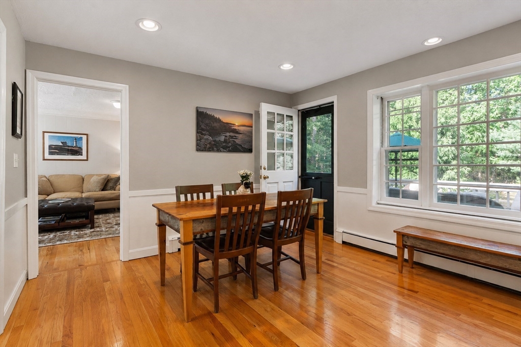 19 Lincoln Dr