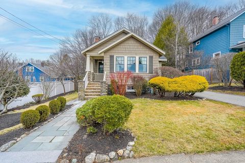 4 Wescott Rd Stoneham MA 02180