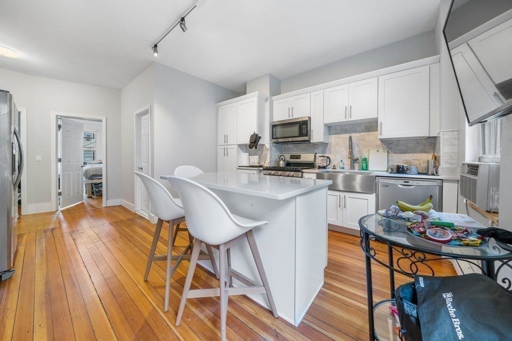 77 Webster St #2B, Boston, MA, 77 Webster St #2B, Boston, MA Photo #2