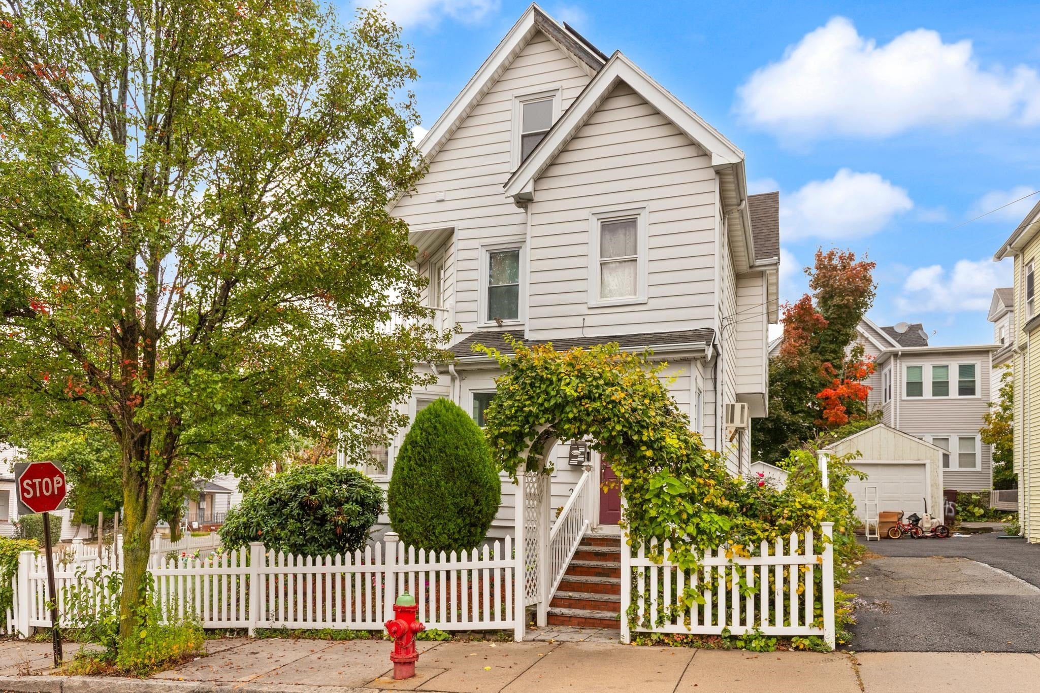 49 Marie Ave