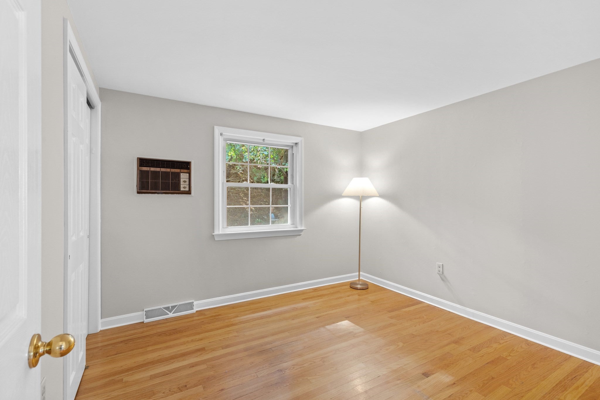 64 Alden St, Plymouth, MA Photo #25