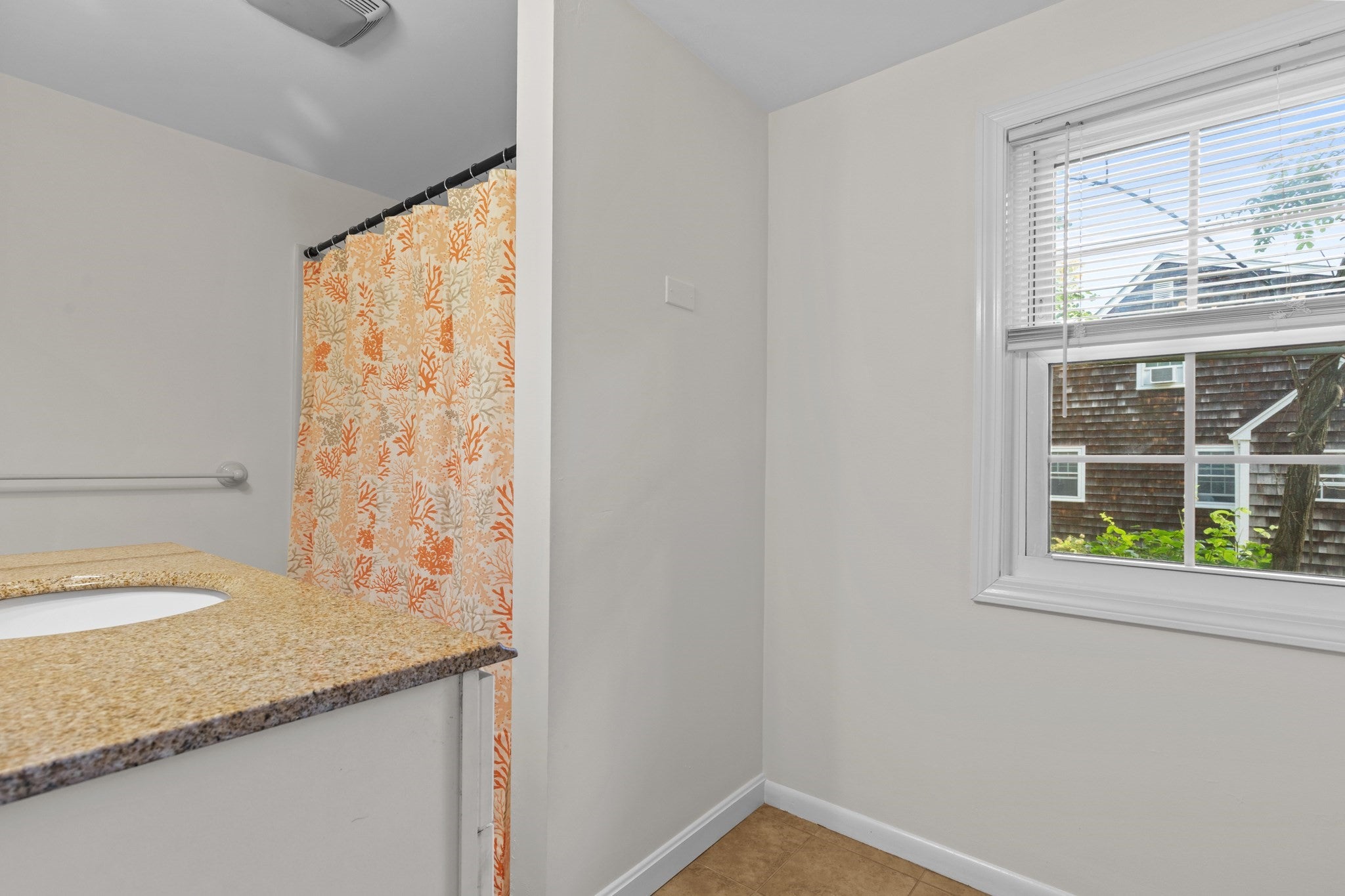 64 Alden St, Plymouth, MA Photo #27