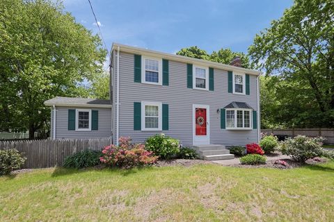 8 Arnold Drive Foxboro MA 02035