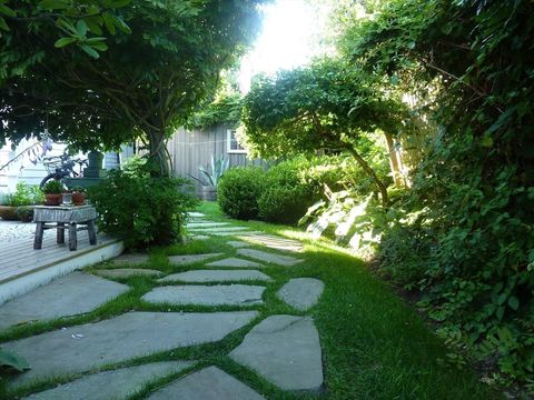 Single Family Residence in Provincetown MA 508 Commercial St 26.jpg