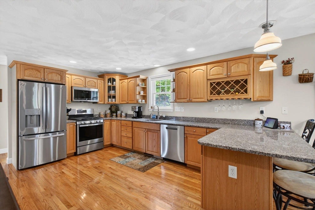 1 Magnavista Dr
