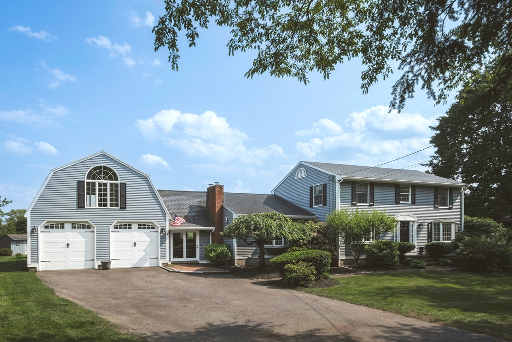 6 Sagamore Rd