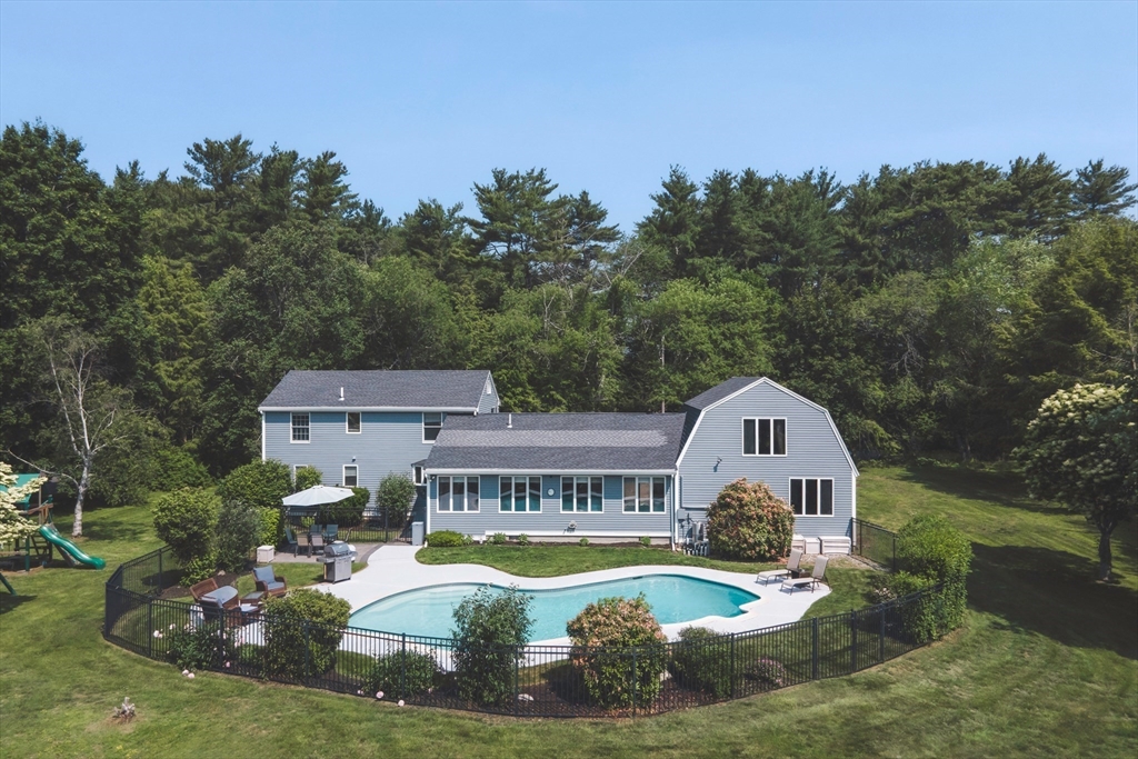 6 Sagamore Rd