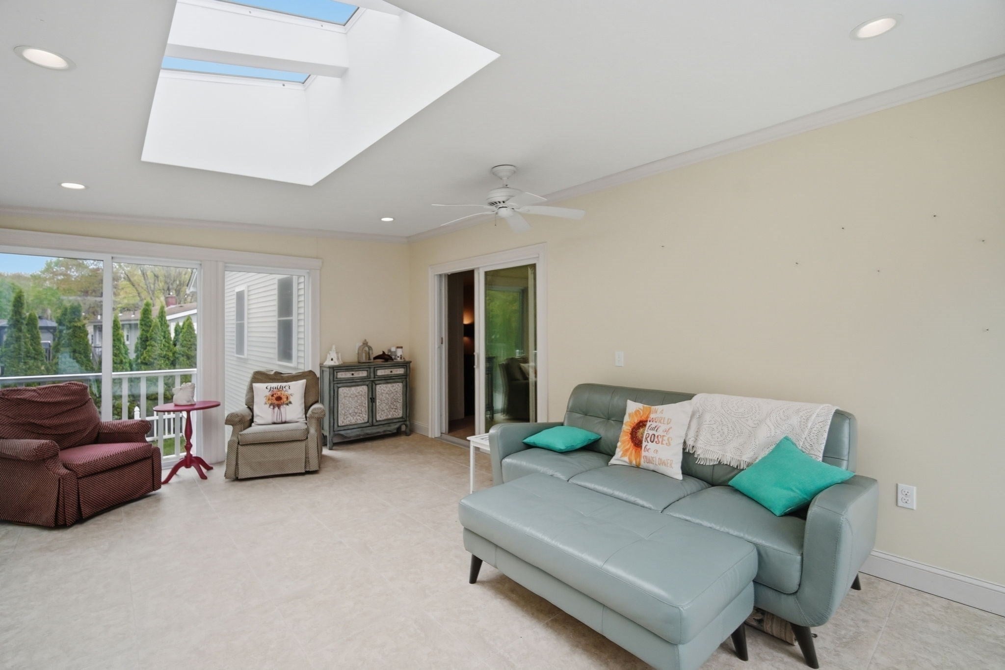 7 Crestwood Rd, Leicester, MA Photo #14