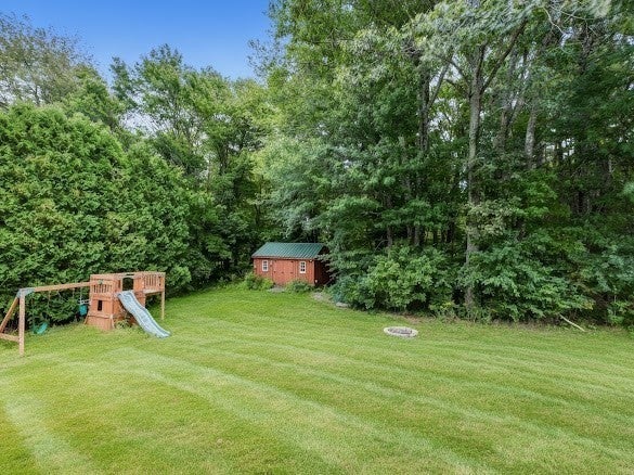 7 Crestwood Rd, Leicester, MA, 7 Crestwood Rd, Leicester, MA Photo #16