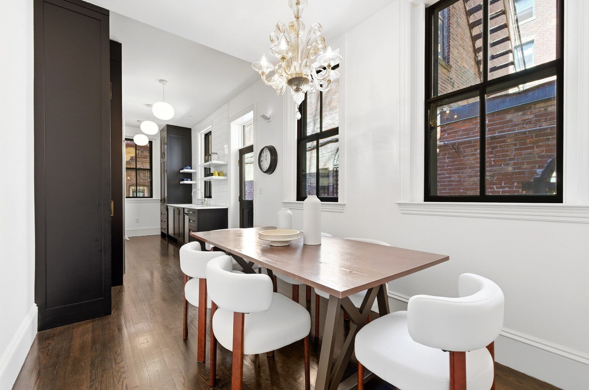 22 Joy St 22