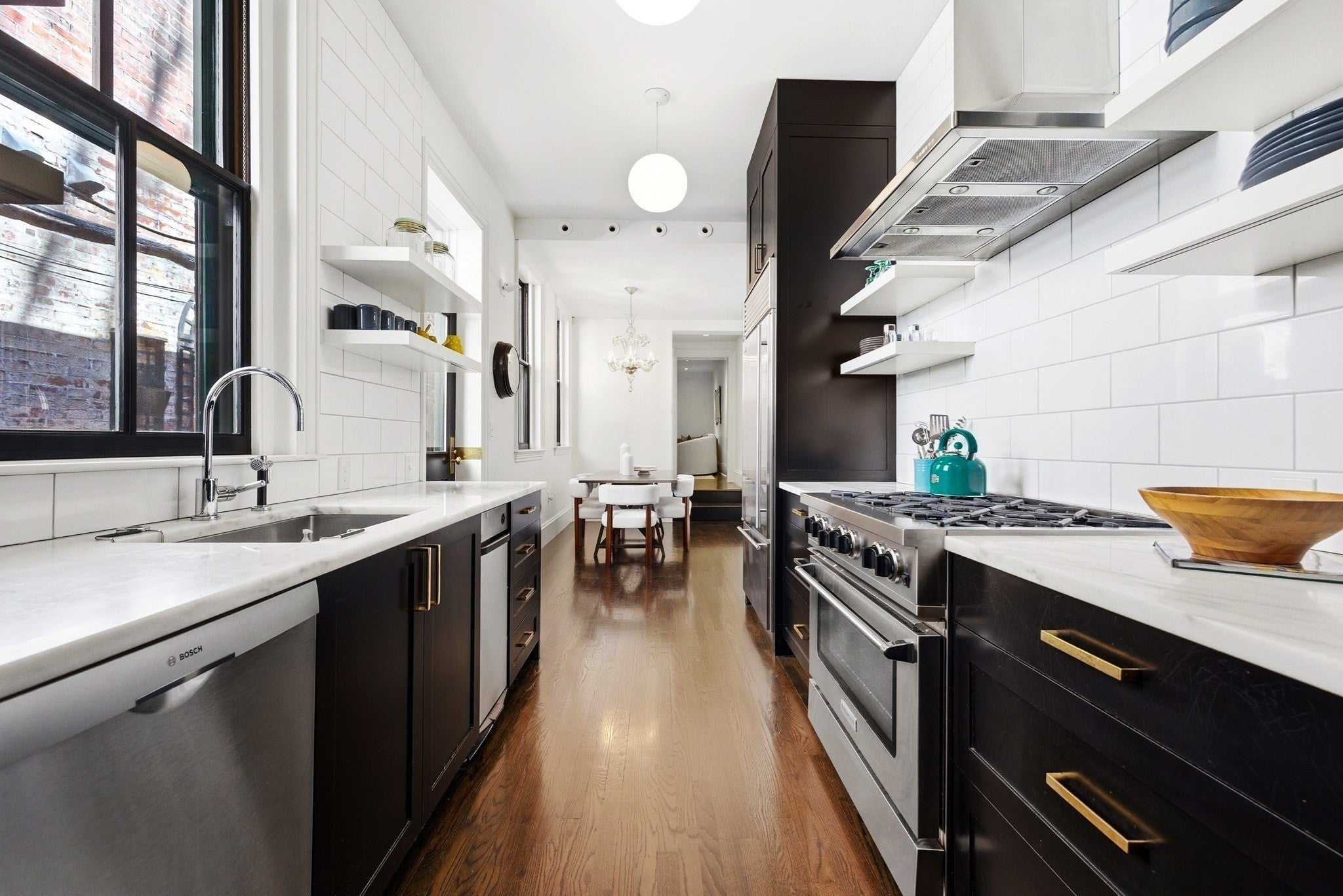 22 Joy St 22
