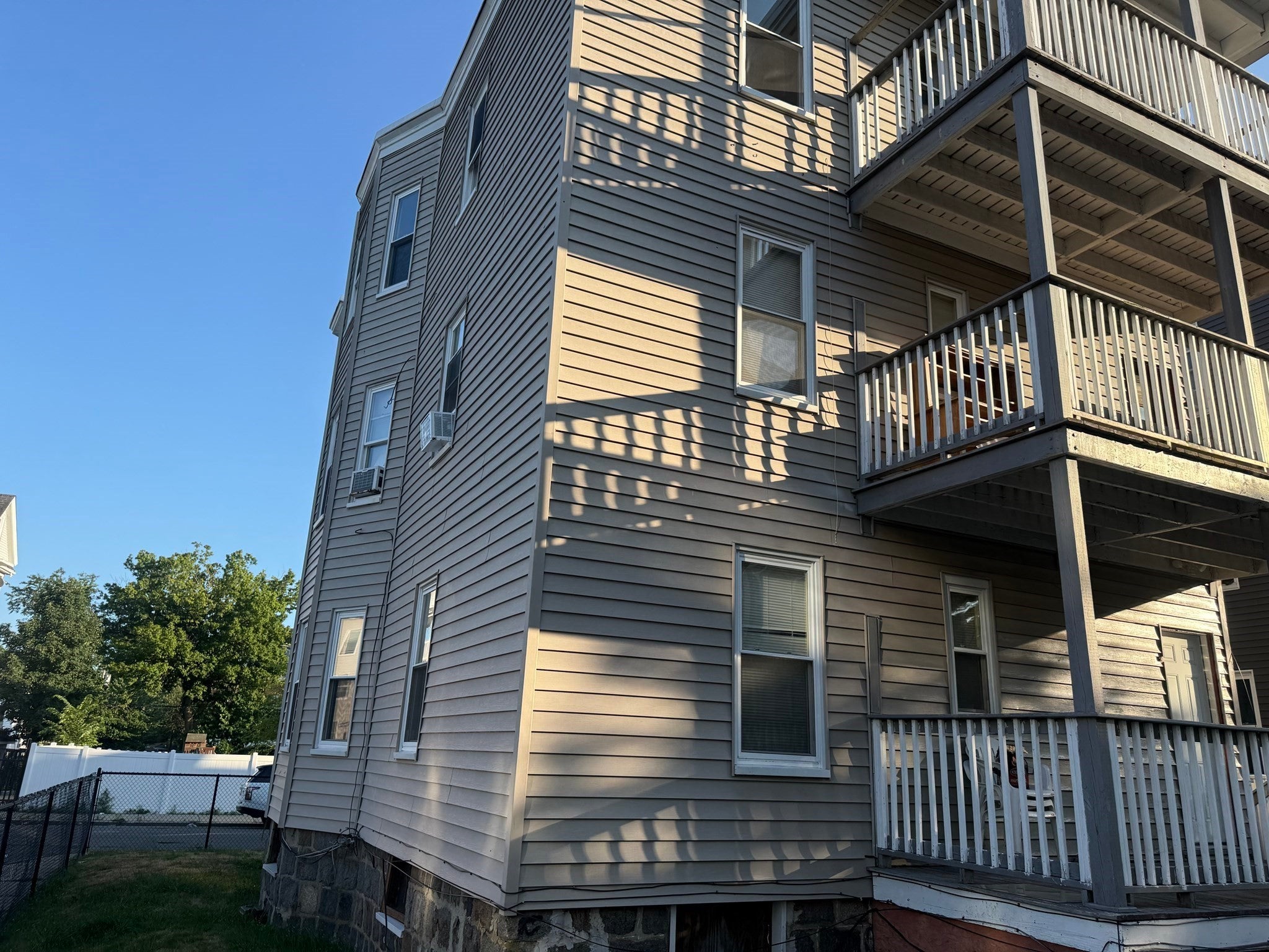 29 Torrey St